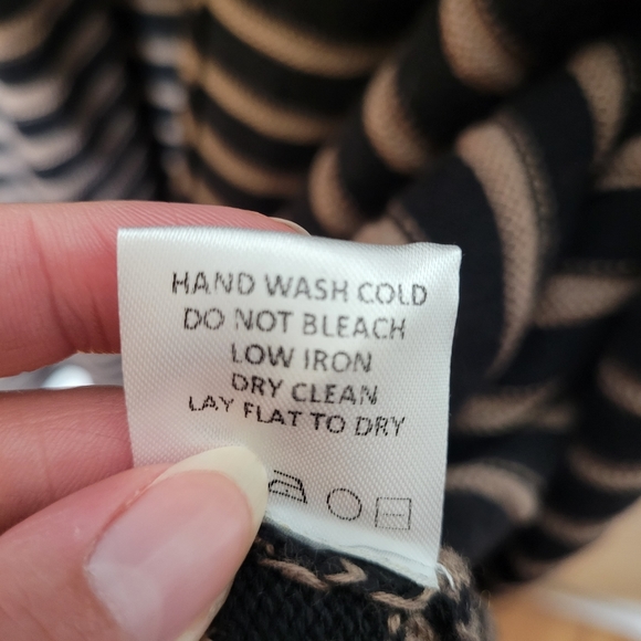 Lovers and Friends Ventura Poncho Striped Cardigan Sweater Beige/Black SMALL NWT - Picture 12 of 13